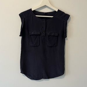 𝅺Club Monaco 100% Silk Navy Blouse